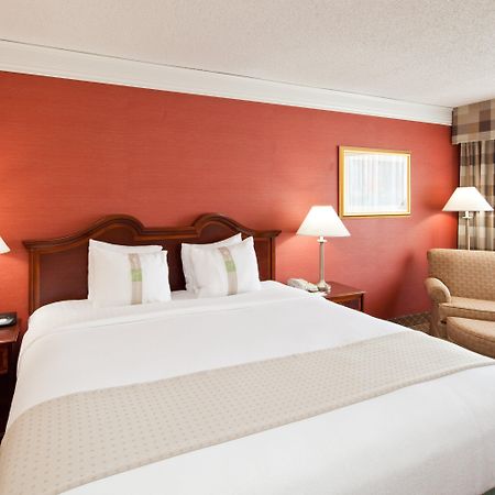 Holiday Inn Cleveland-Mayfield By Ihg Extérieur photo