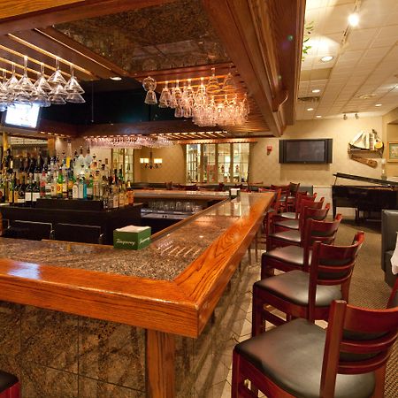 Holiday Inn Cleveland-Mayfield By Ihg Extérieur photo