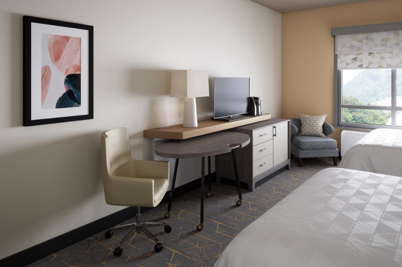 Holiday Inn Cleveland-Mayfield By Ihg Extérieur photo