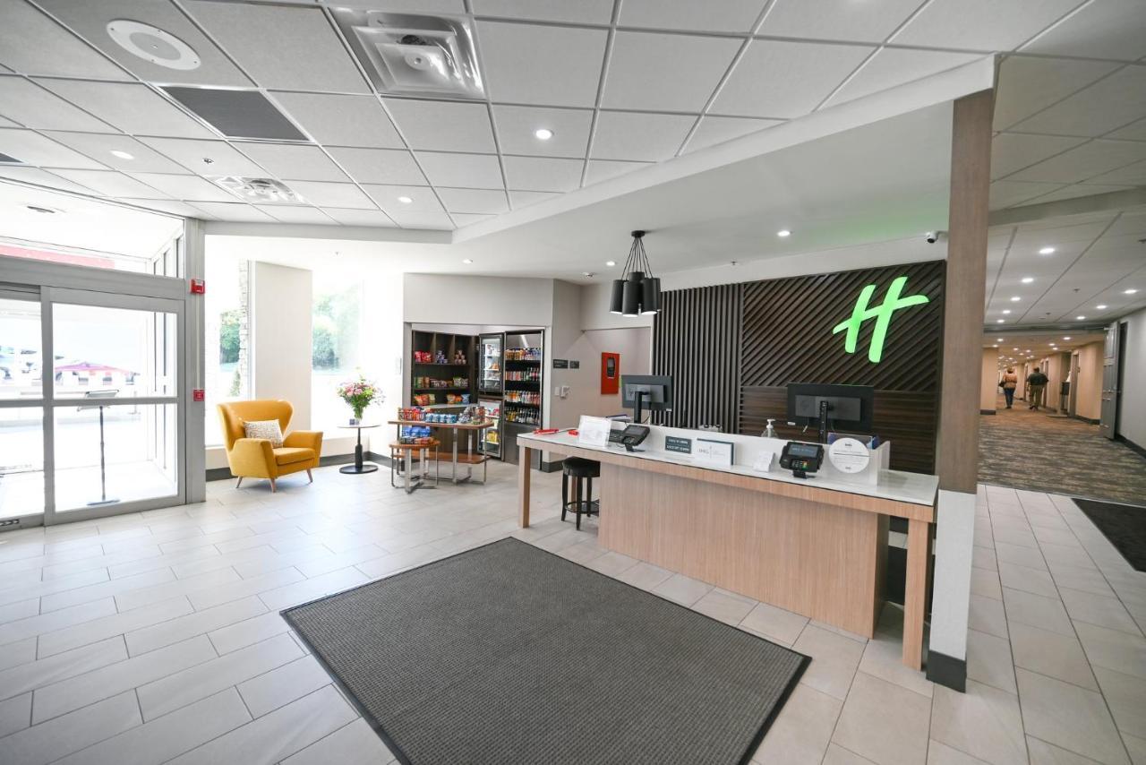Holiday Inn Cleveland-Mayfield By Ihg Extérieur photo