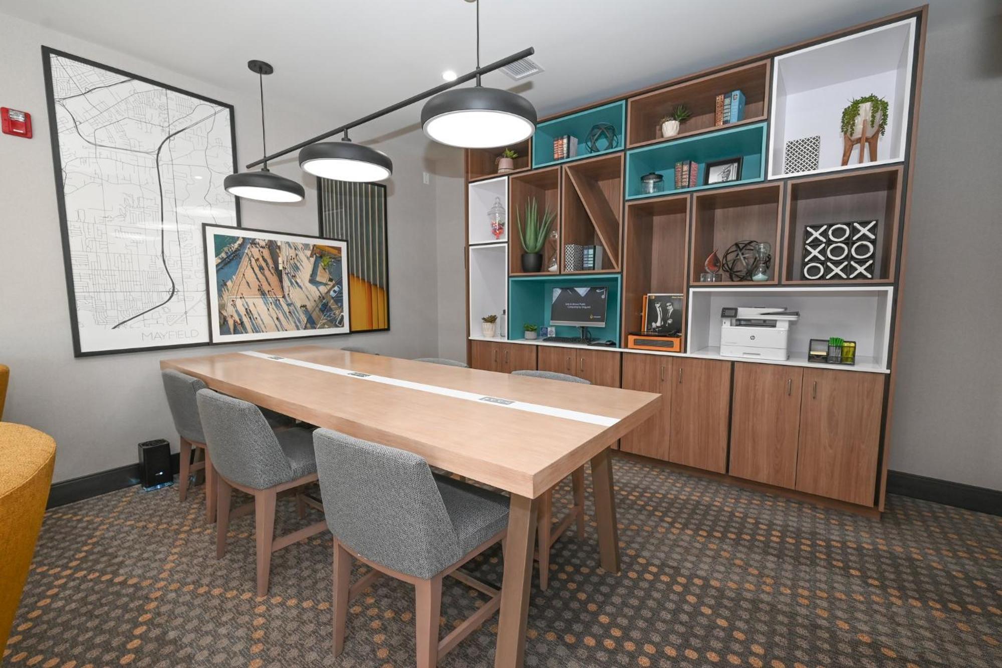Holiday Inn Cleveland-Mayfield By Ihg Extérieur photo