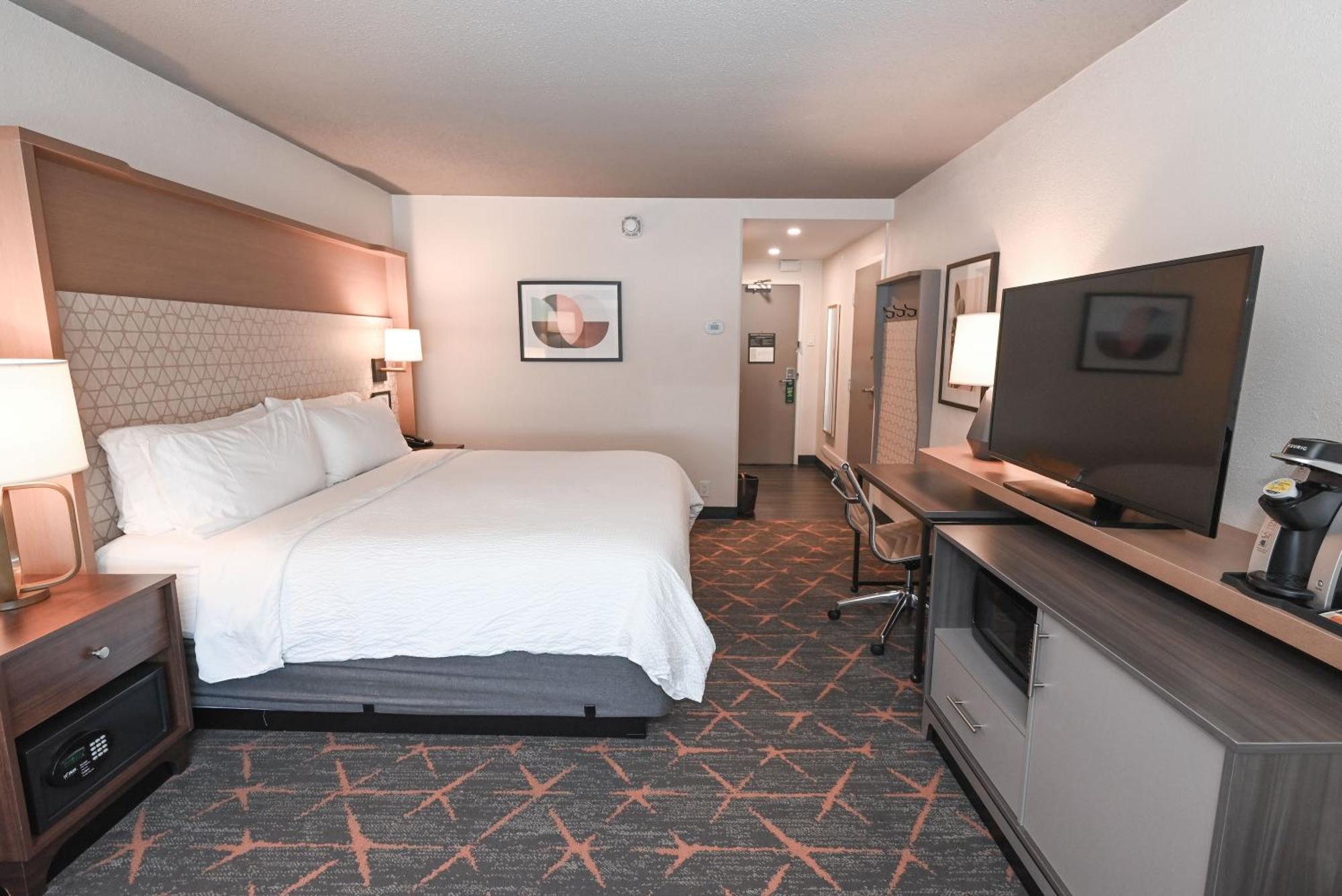 Holiday Inn Cleveland-Mayfield By Ihg Extérieur photo